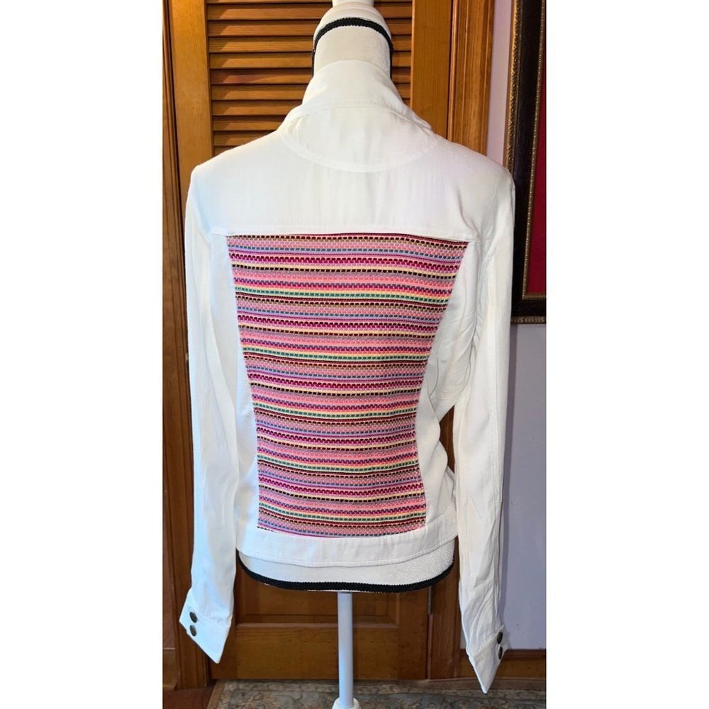 ASTARS White Blouse Jacket — Medium — NWTS